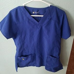 Wonder Wink 4 Stretch scrub set.